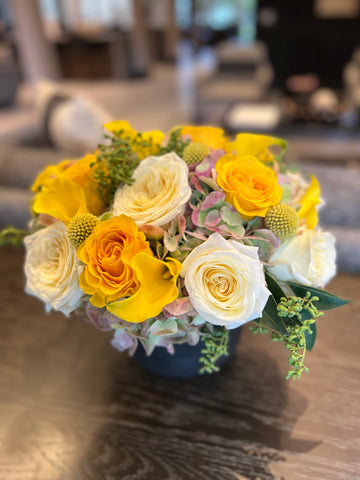 Cremè Yellow Bouquet - Mikells Florist