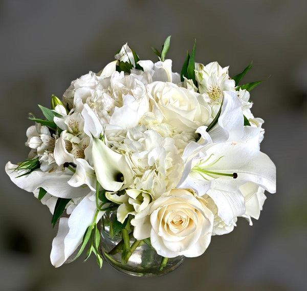 white tiger lily wedding bouquets Florist choice/ White lilies – Mikells Florist