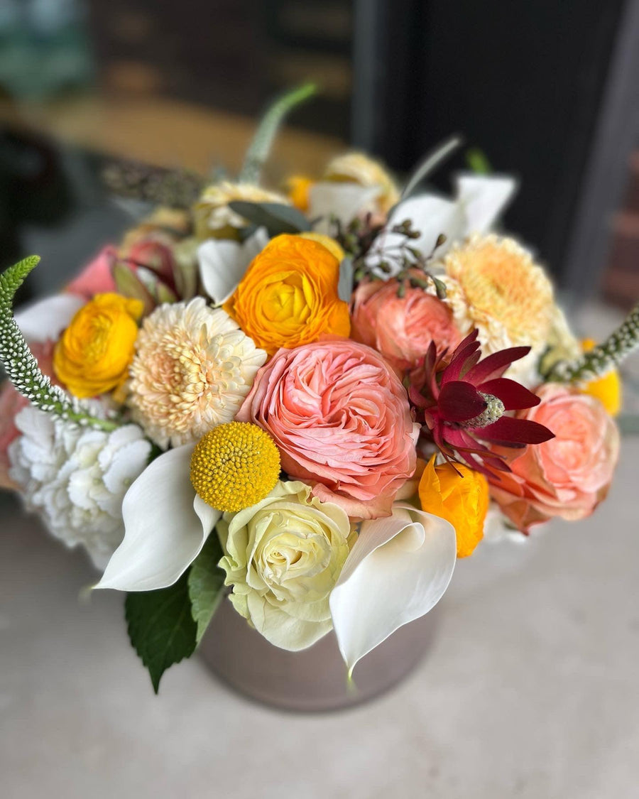 Simi Spring Bouquet - Mikells Florist